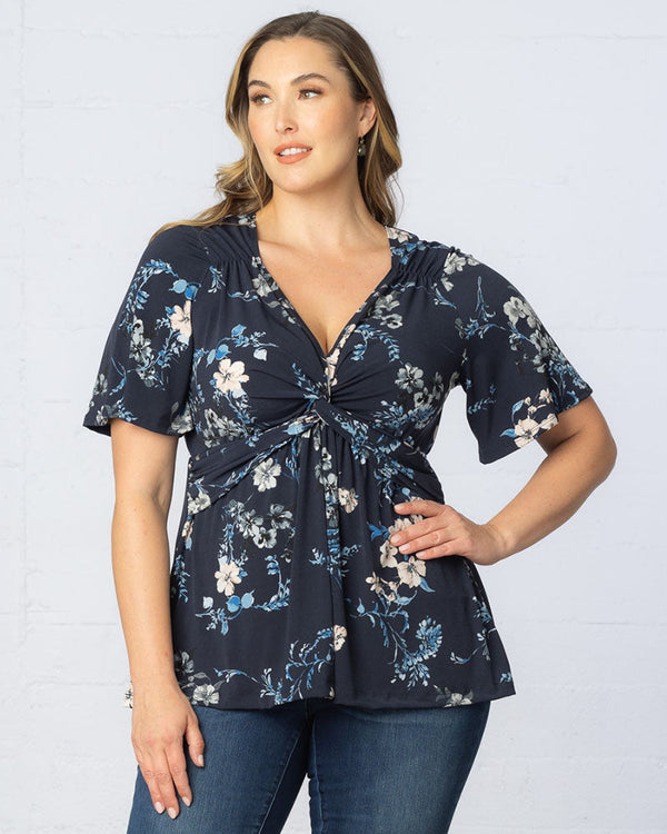 Abby Twist Front Top