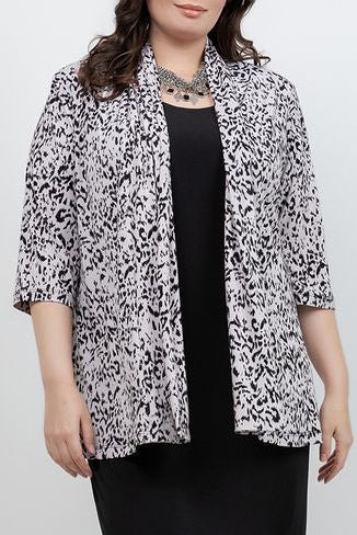 Vikki Vi Jersey Dust Cheetah 3/4 Sleeve Kimono Jacket