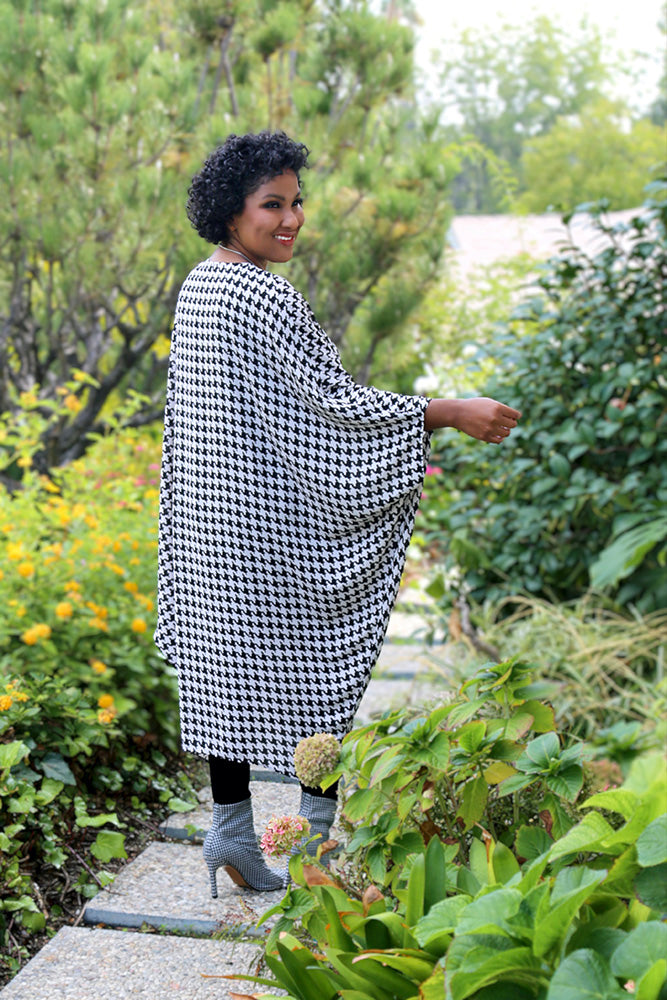 How to Wear a Plus Size Duster