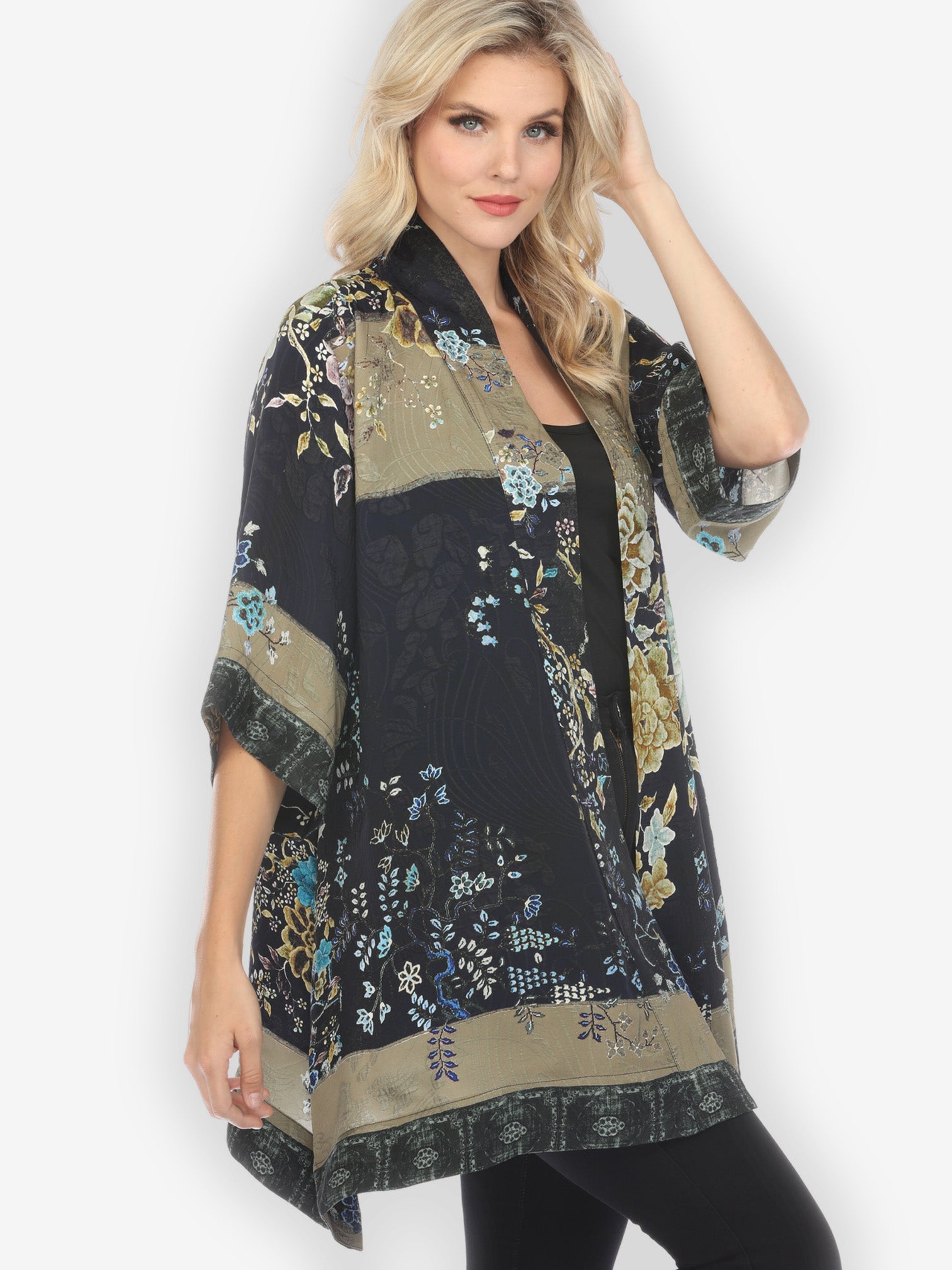 Jackets Queenly Radiant Charm in Vintage Silk Kimono