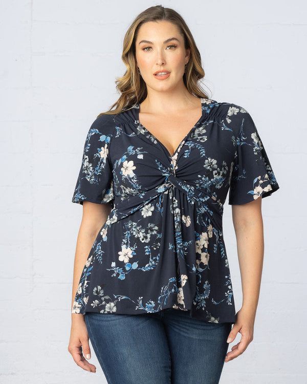 Abby Twist Front Top