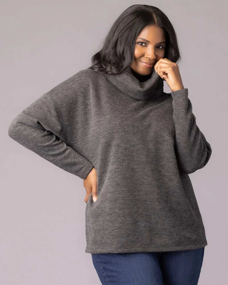 Tops Astrid Long Sleeve Turtleneck Sweater