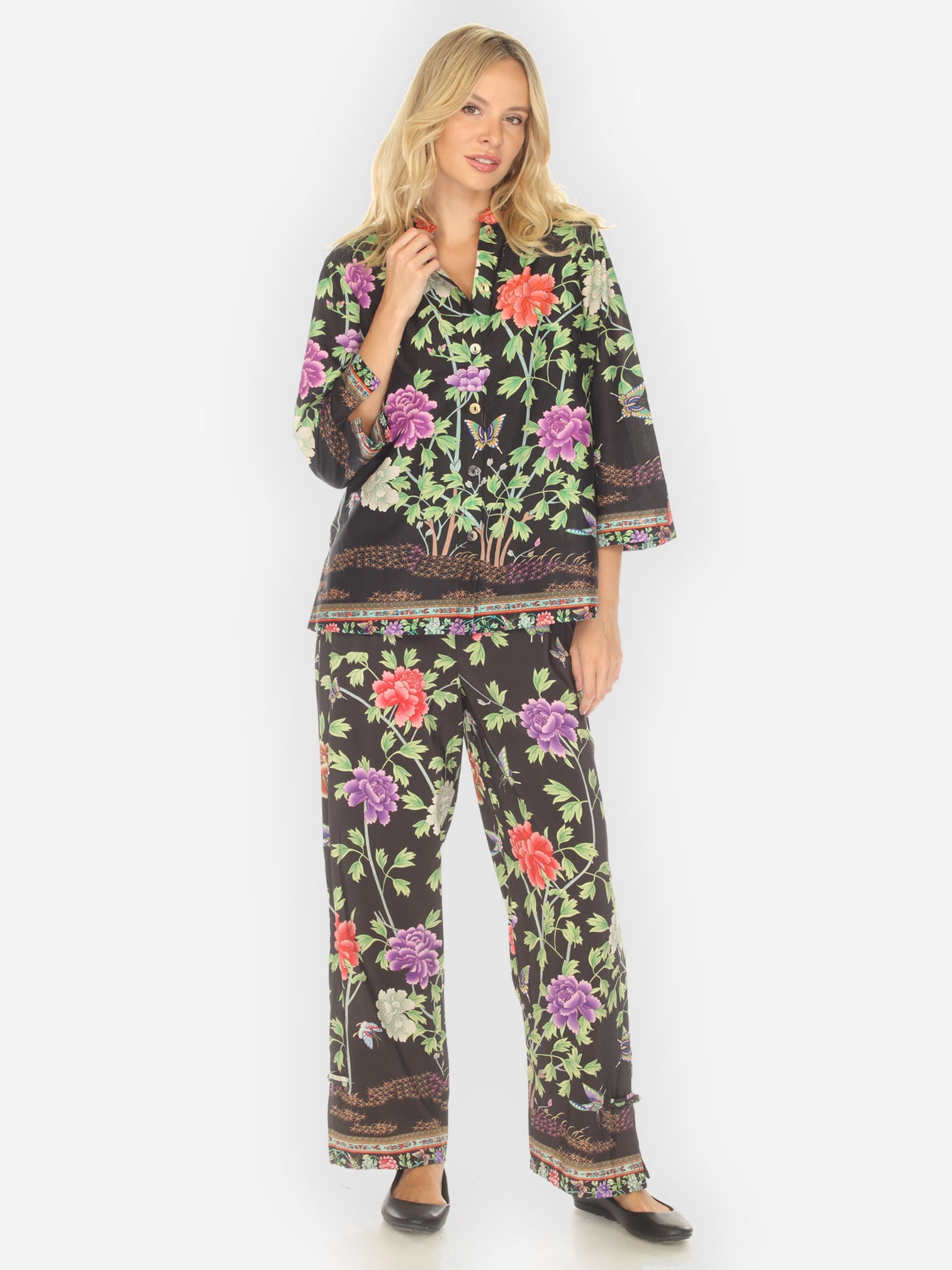 Citron Style Blouse Border Floral Butterflies in Black Cotton Blouse