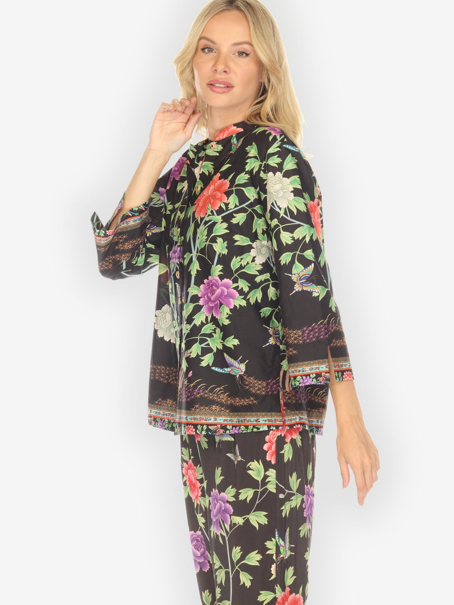 Citron Style Blouse Border Floral Butterflies in Black Cotton Blouse