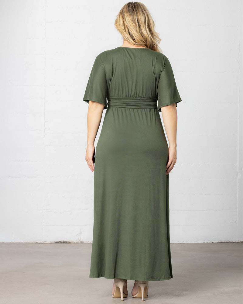 kiyonna vienna maxi dress Kiyonna - Curls and Contours is stunning in our Vienna Maxi Dress. Her baby  bump is beautiful! #kiyonna #madeintheusa Shop now: http://bit.ly/2JLrLuX