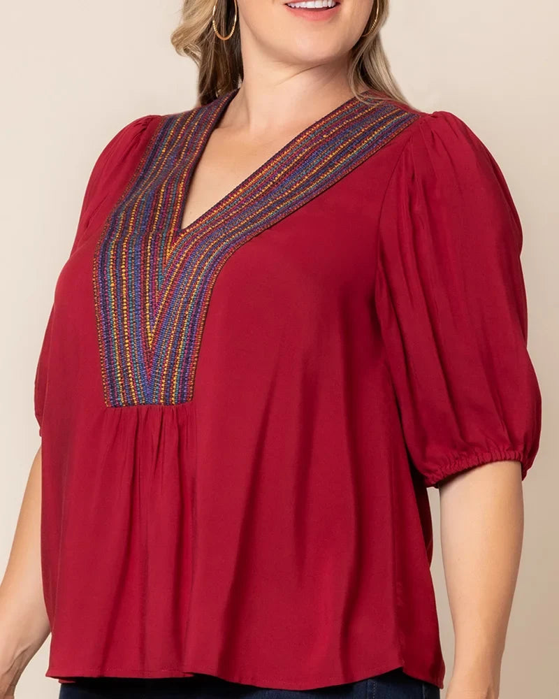 Tops Tacoma Trim Neckline Top