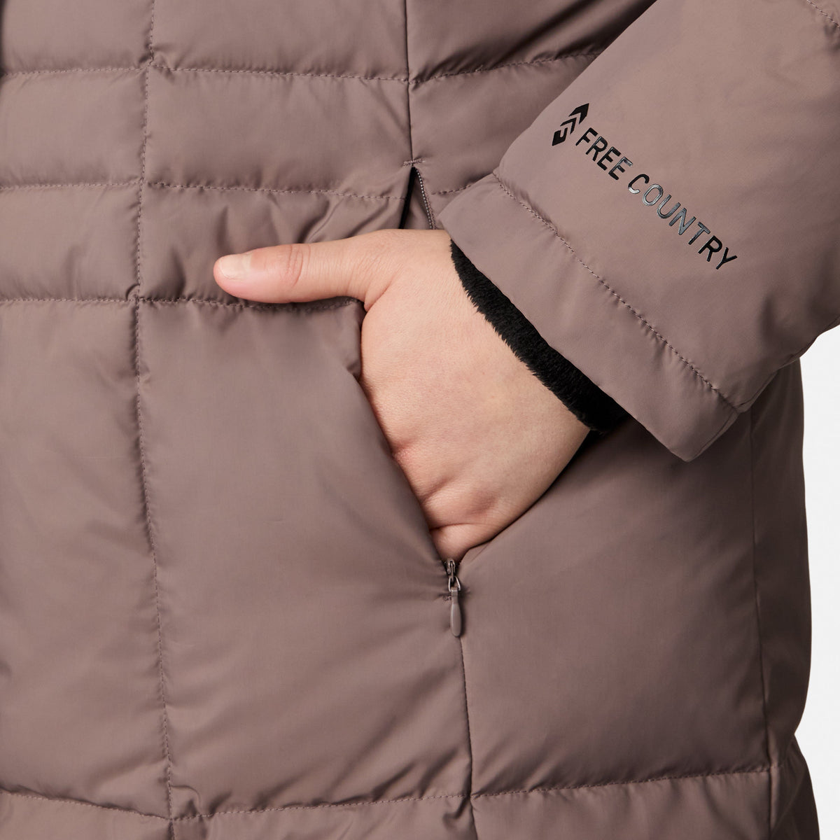 Free Country>Women>Jacket>Down & Insulated>Plus Women's Plus Size Full Length Splendor Down Jacket