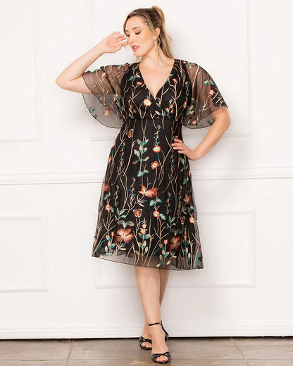 Dresses Sonnet Embroidered Midi Cocktail Dress