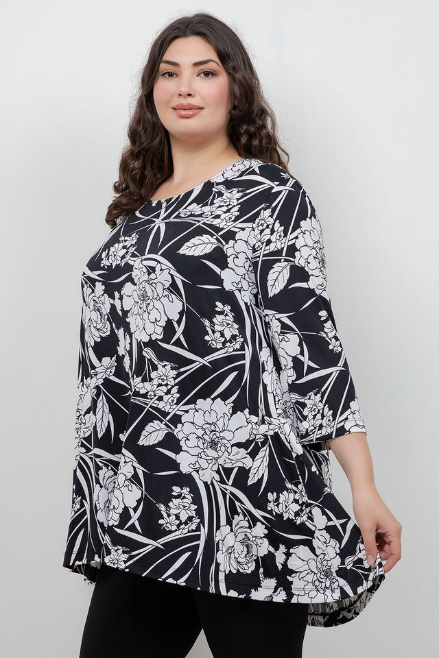 Tops Vikki Vi Jersey Noir Blossom Pocket Swing Tunic