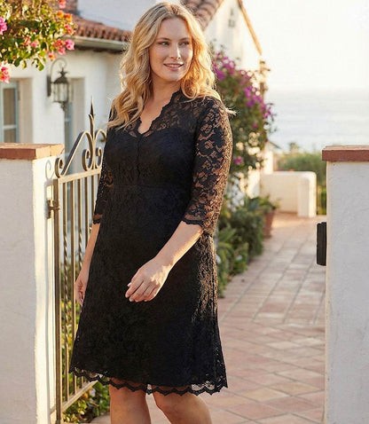 dress Plus Size V-Neck Scallop Lace Dress