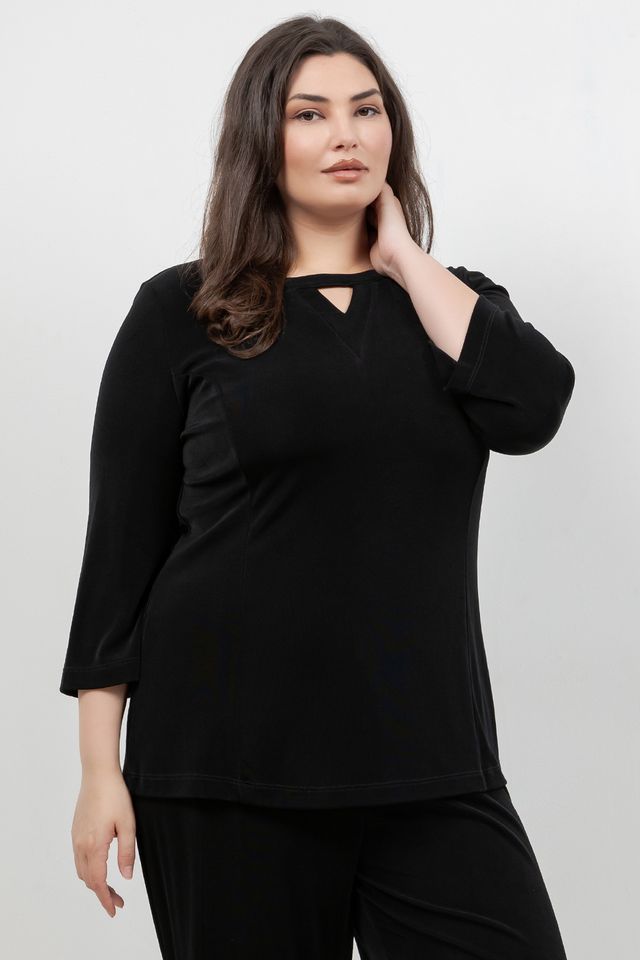 Vikki Vi Classic Black Keyhole 3/4 Sleeve Top