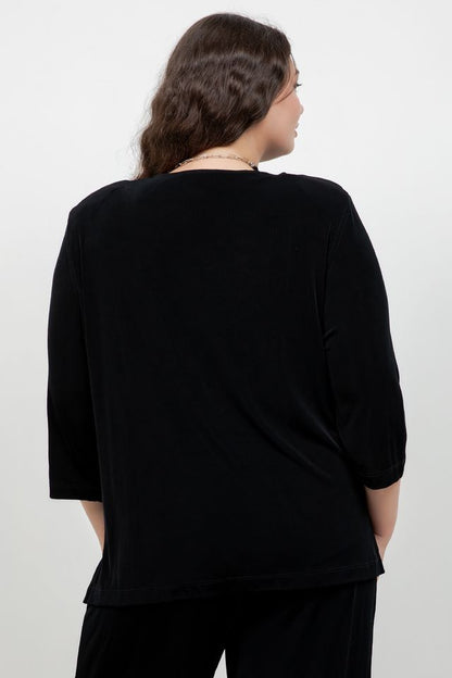 Vikki Vi Classic Black 3/4 Sleeve Top