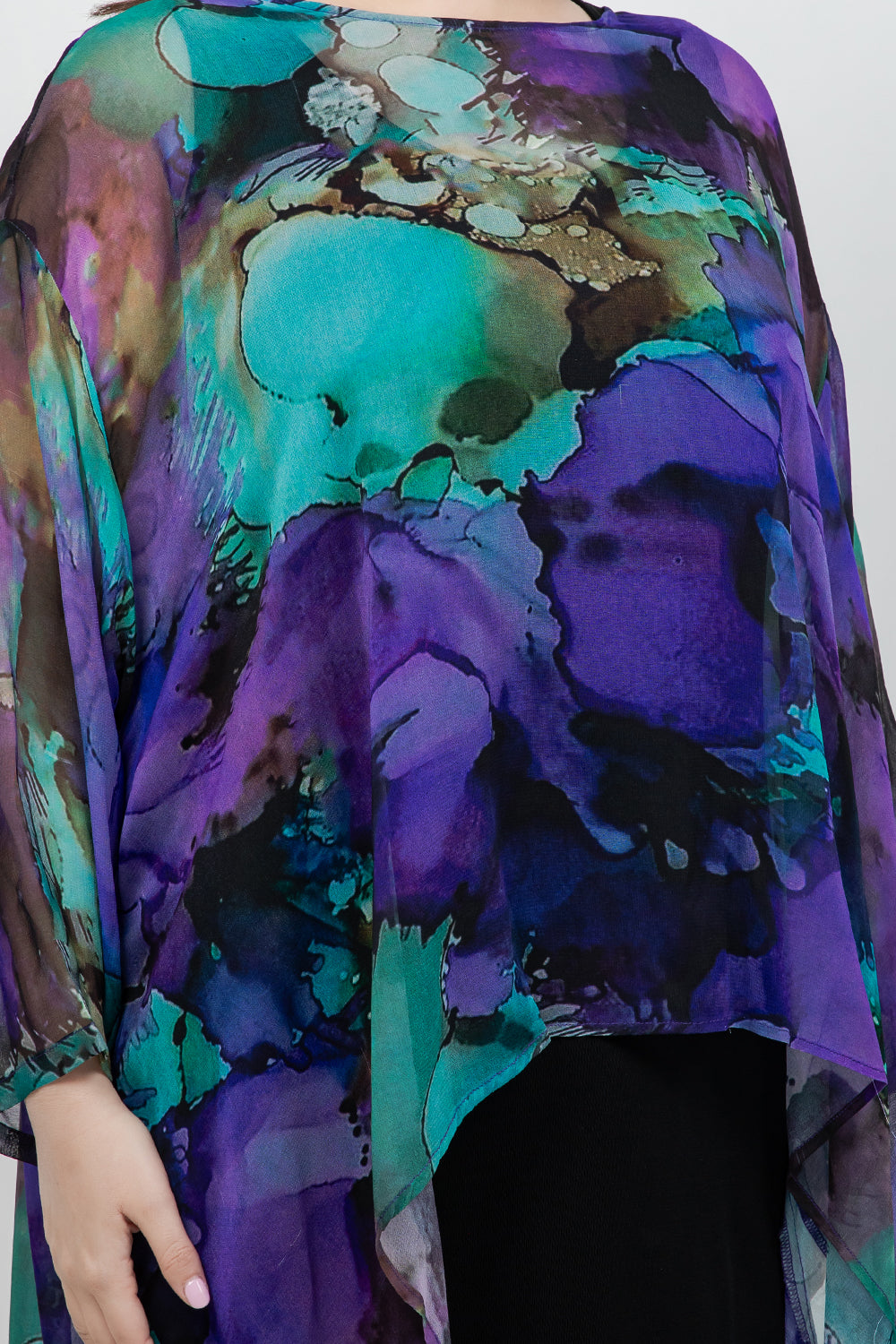 Tops Lyla Whisper Top