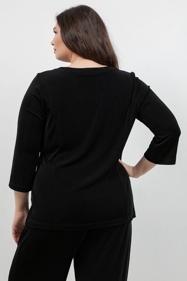 Vikki Vi Classic Black Keyhole 3/4 Sleeve Top