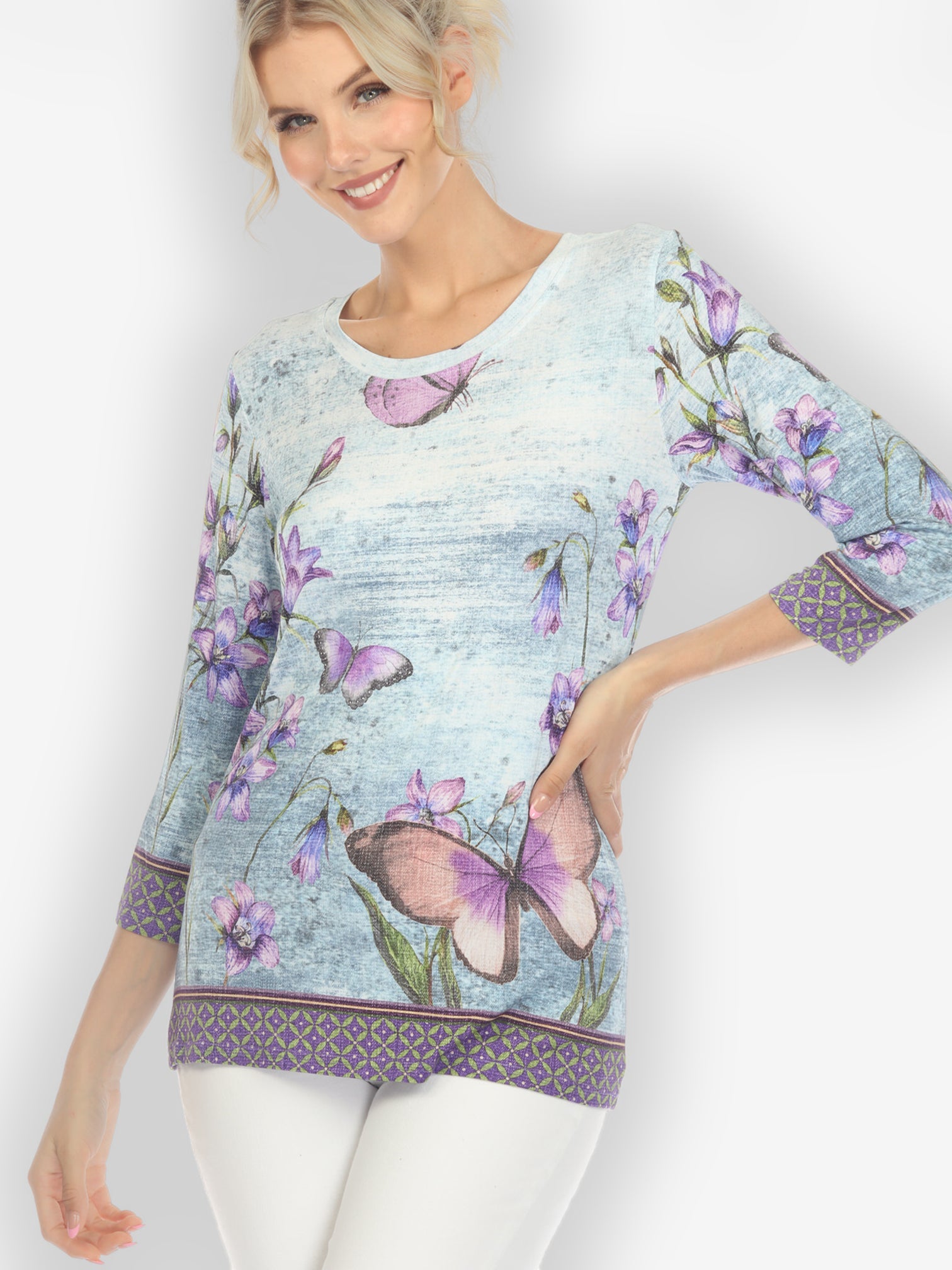 Tops Butterfly Flower Texture Exclusive Tee