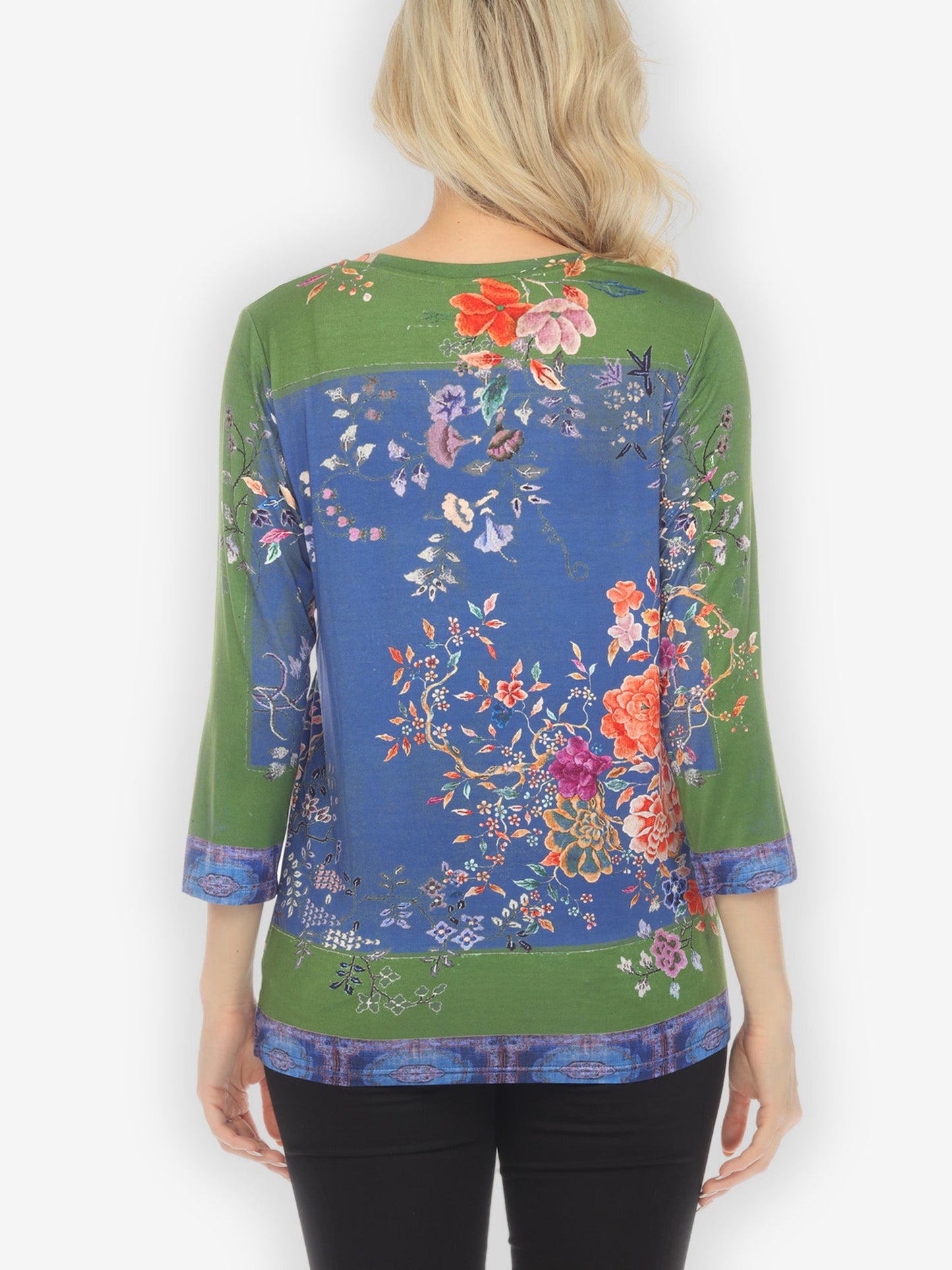 Tops Queenly Radiant Charm Exclusive Tee