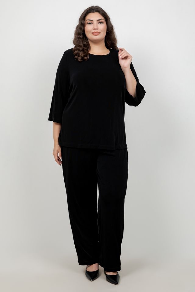 Vikki Vi Classic Black 3/4 Sleeve Top