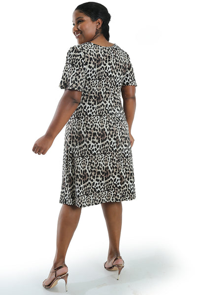 Vikki Vi Jersey Animal T-Shirt Style Dress