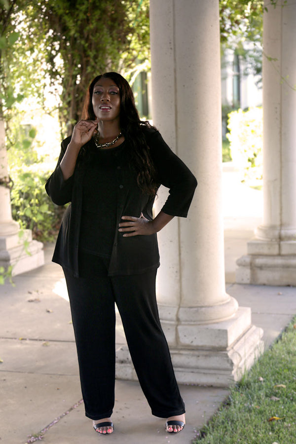 Vikki Vi Classic Black 3/4 Sleeve Cardigan