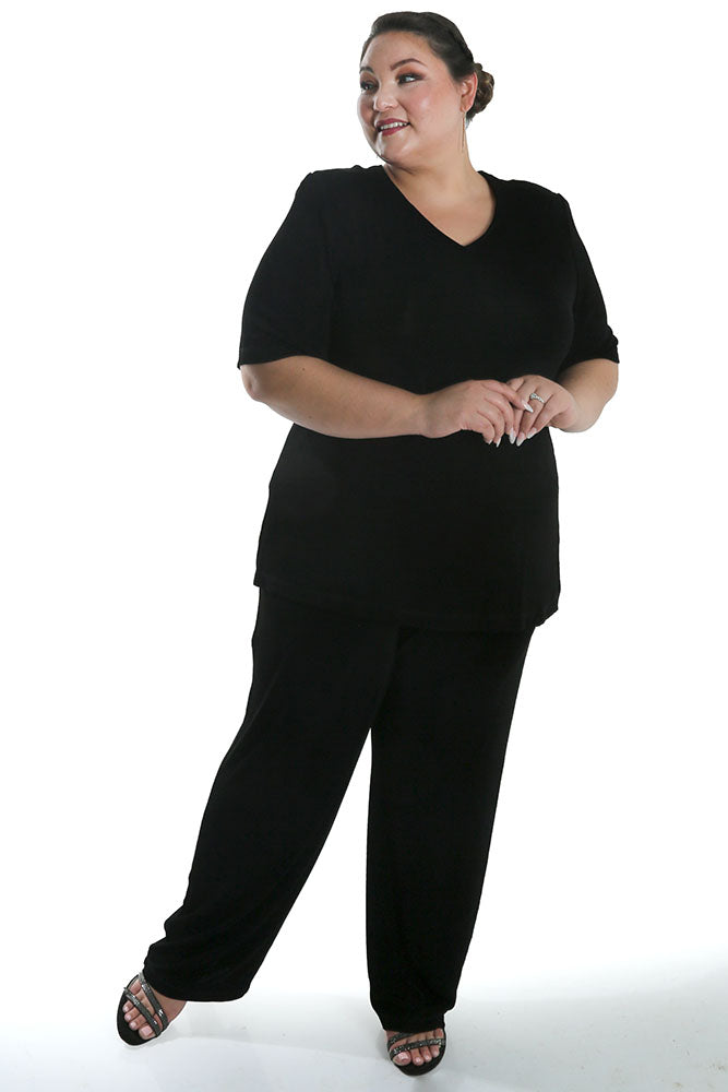 Tops Vikki Vi Classic Black V-Neck Short Sleeve Tunic