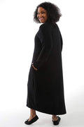 Dresses La Cera Comfort Collection Black Shift Gown