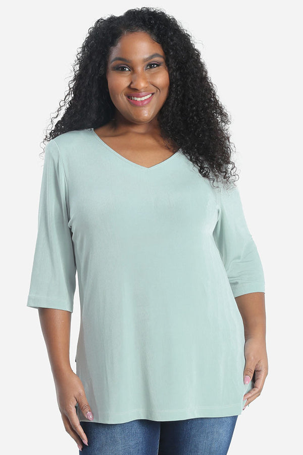 Vikki Vi Classic Mint V-Neck 3/4 Sleeve Tunic